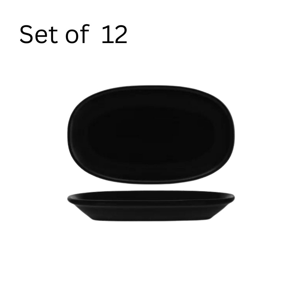 BONNA NOTTE OVAL COUPE DISH 190x10mm. Black porcelain oval coupe dish, ideal for serving small desserts, appetizers, or tapas. Inspired by the night sky collection.